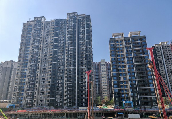 銅川新龍城一期項目3#、6#樓喜獲“陜西省建筑優(yōu)質(zhì)結構工程”榮譽稱號